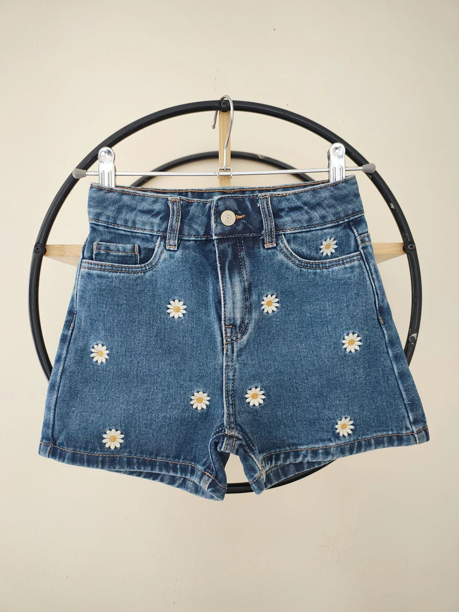 7 ans short en jean brodé Vertbaudet 